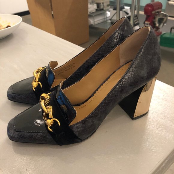 Tory Burch Jessa Snake Printed Leather Pump - Picture 5 of 5